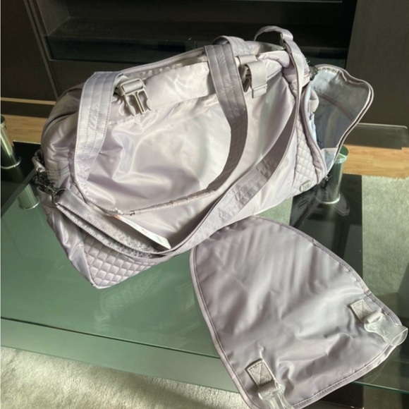 Lug Cartwheel overnight/yoga bag - Picture 4 of 5